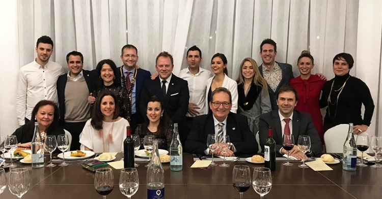 Rotary Club Salamanca y Cruz Roja Española lanzan el primer Título Superior en Marketing y Comunicación Digital para ONGs