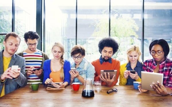 Los Videoblogger y su influencia en los millennials
