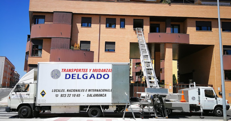 Delgado Transporte y Mudanzas: Empresa de mudanzas en Salamanca